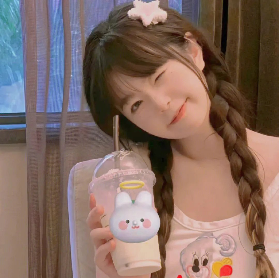 离婚后，三个大佬都要娶我